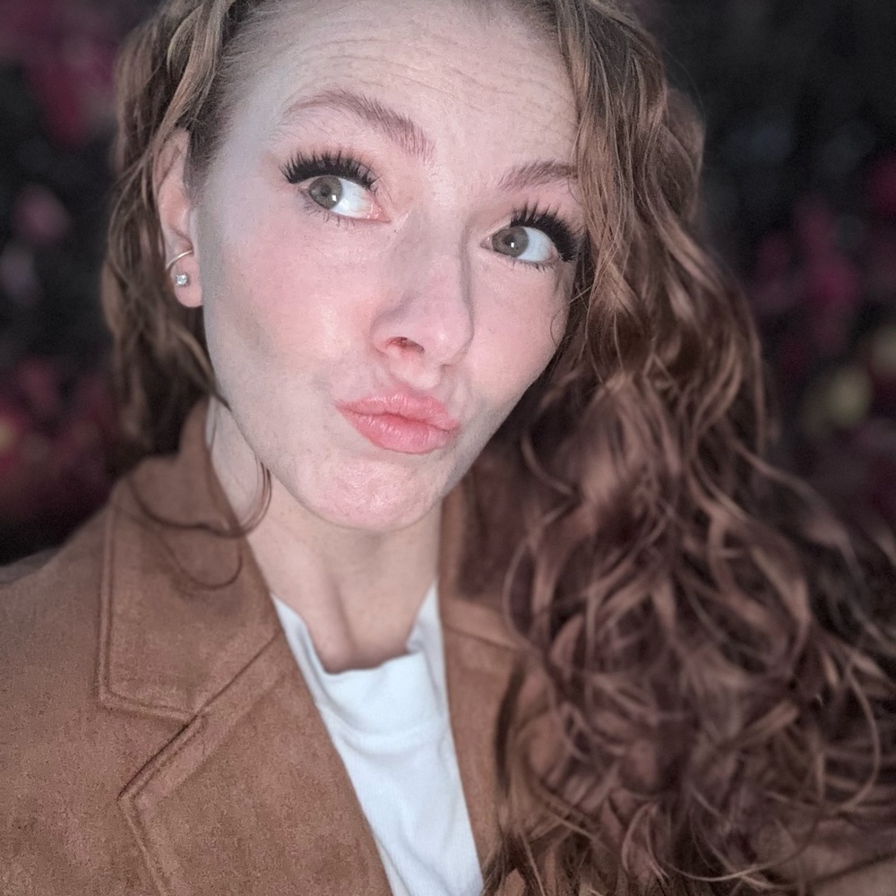 Meet your Posher, Kim